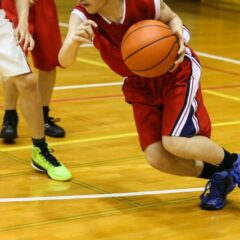 バスケのオフェンスのコツとは?1on1で勝てる動き方も徹底解説