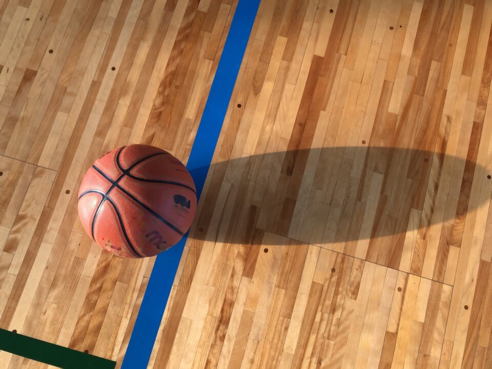 手入れが必要なバスケットボール